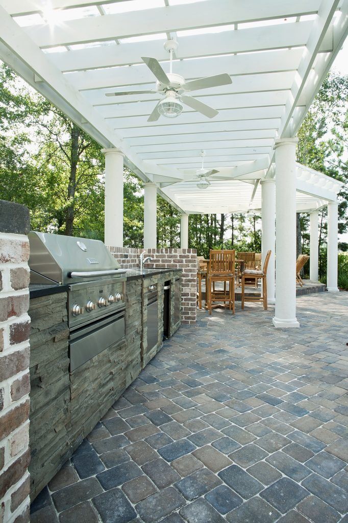 Barefoot exterior outdoor grill 3