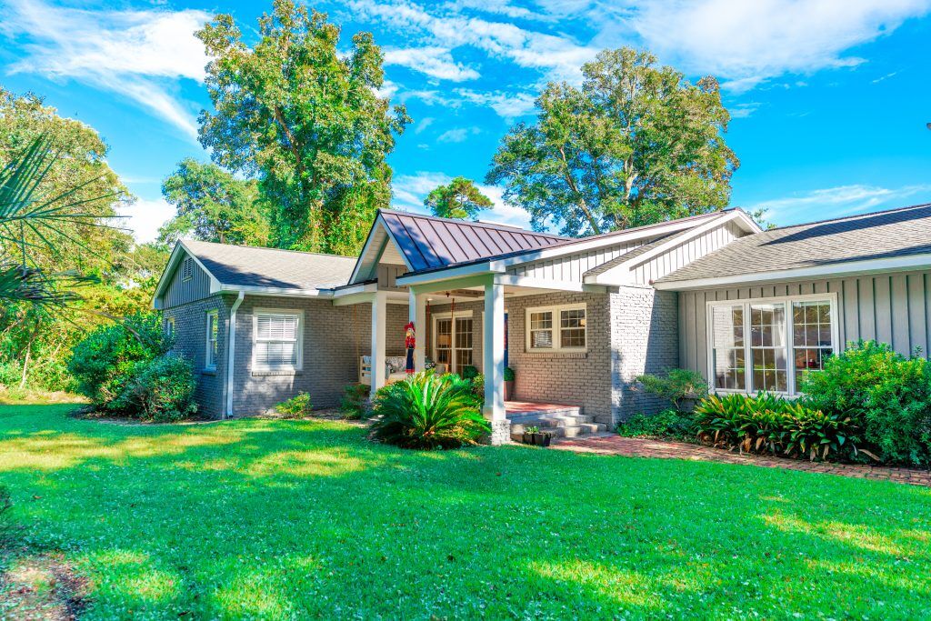 Medding Exterior After