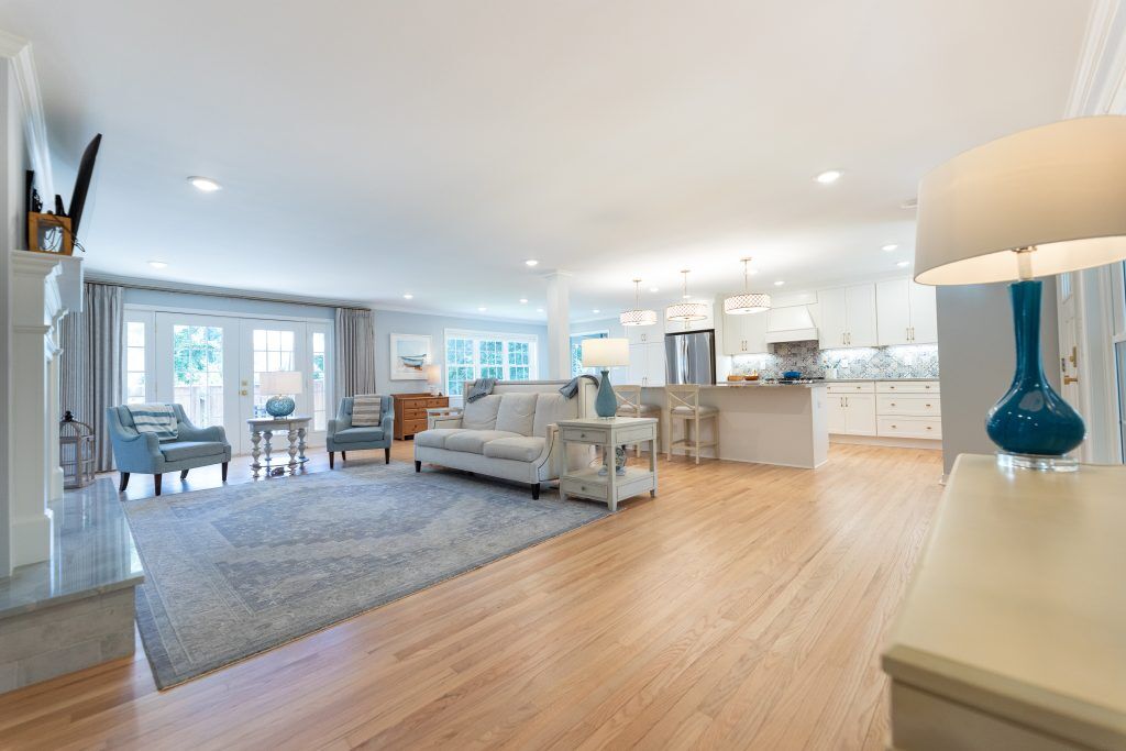 Medding Livingroom Kitchen OPEN
