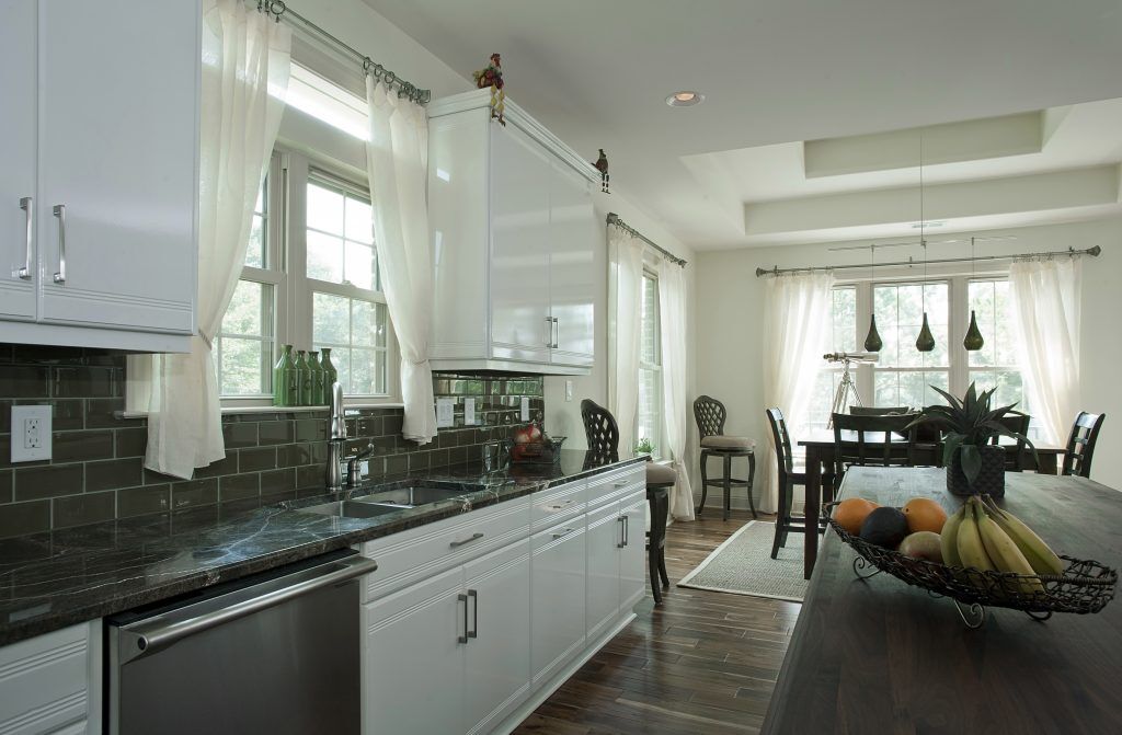 Barefoot kitchen 3