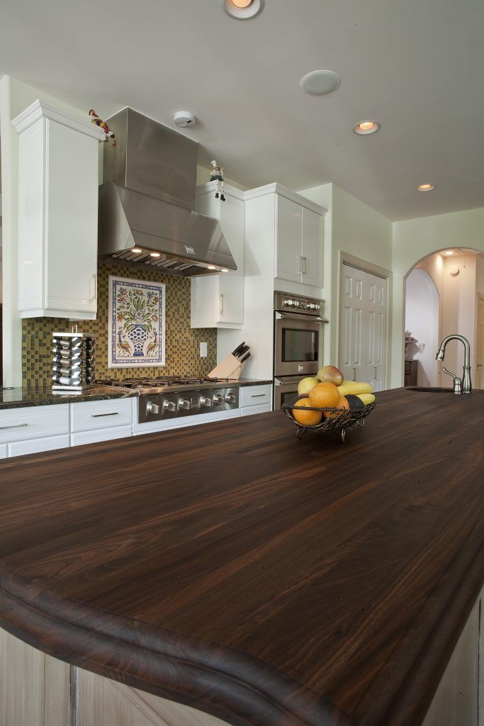 Barefoot kitchen 2