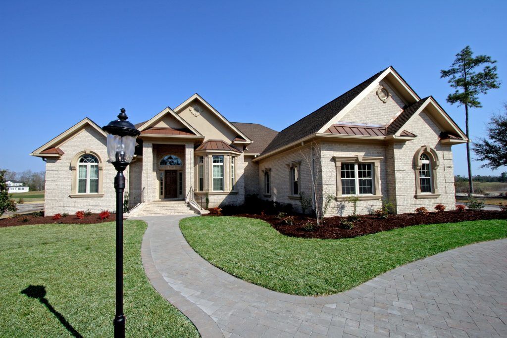 EXTERIOR Miller 4