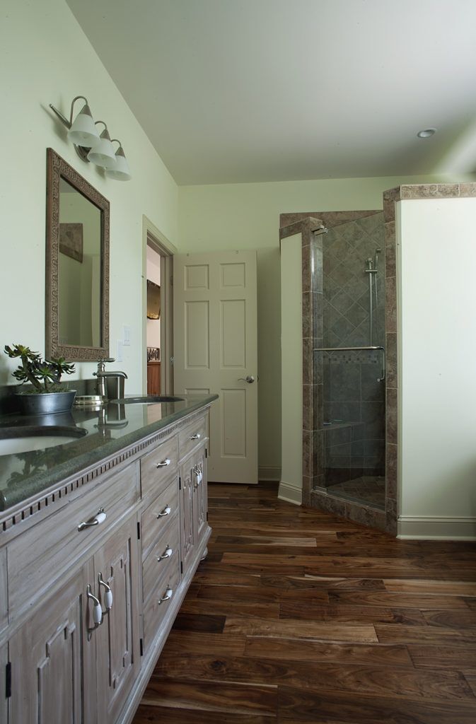 Barefoot master bath